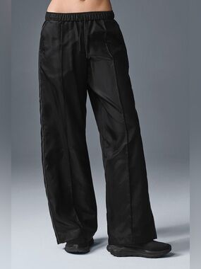ALO Yoga Afterglow Wide Leg Track Pant -  S